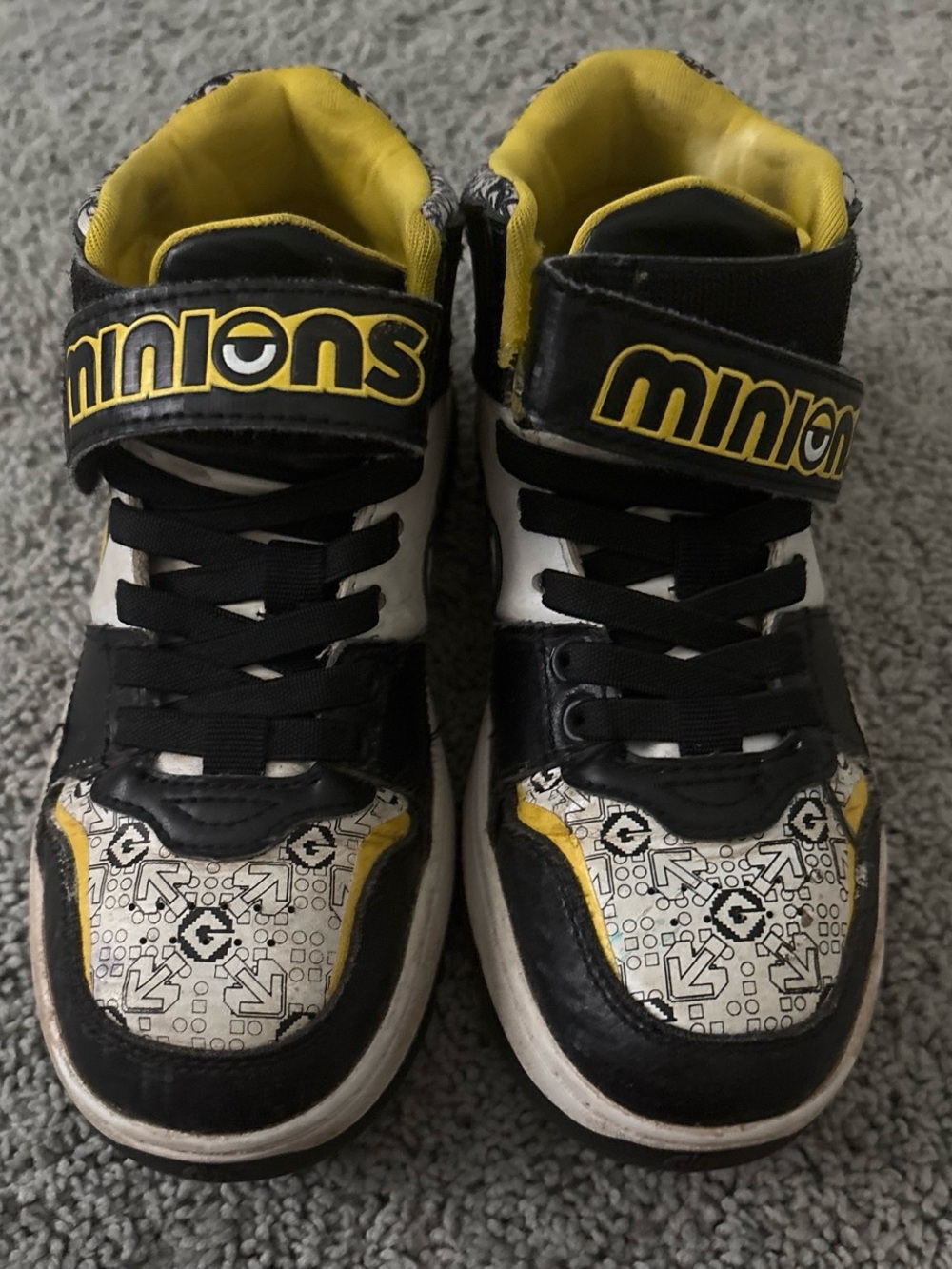 Universal Minions Black, White & Yellow High-Top Kids Sneakers